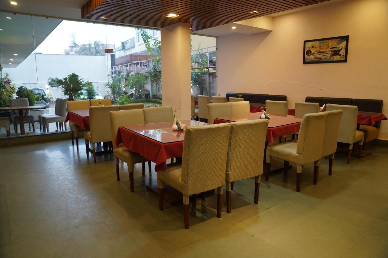Rama Trident, Katra Hotel Katra  Bagian luar foto