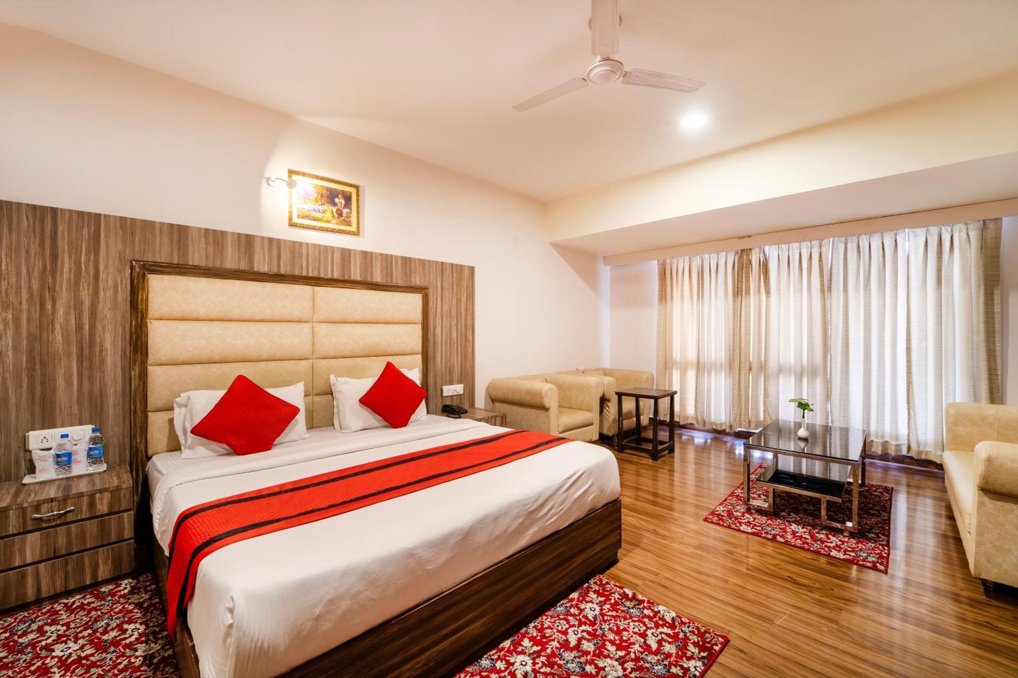 Rama Trident, Katra Hotel Katra  Bagian luar foto
