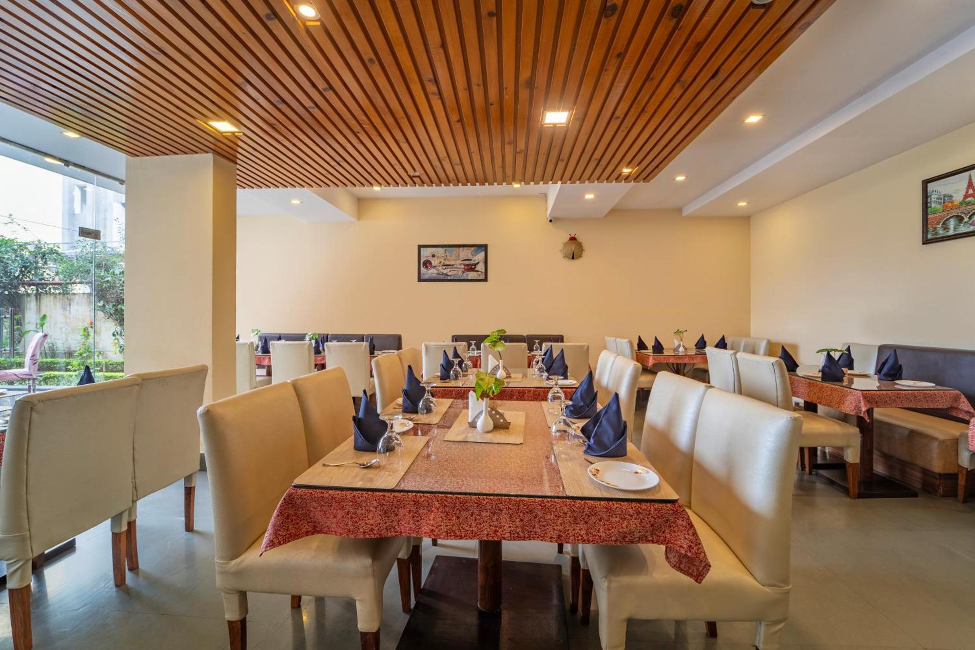 Rama Trident, Katra Hotel Katra  Bagian luar foto
