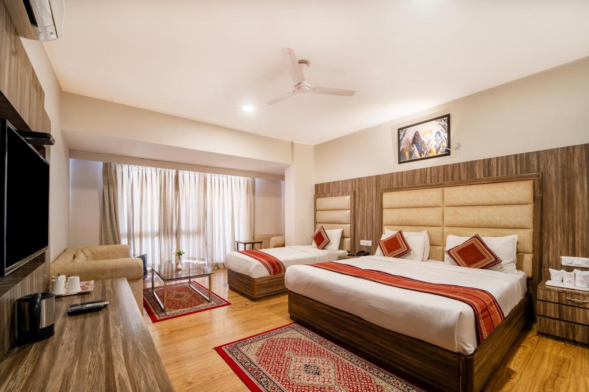 Rama Trident, Katra Hotel Katra  Bagian luar foto
