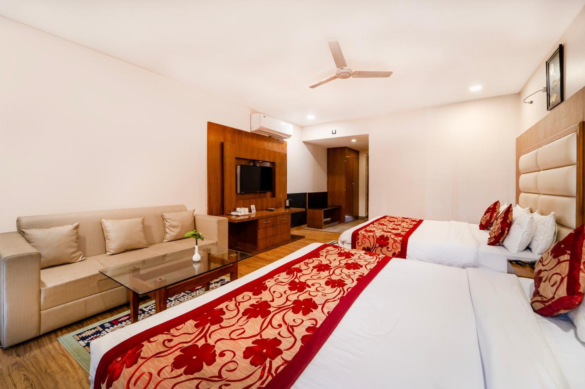 Rama Trident, Katra Hotel Katra  Bagian luar foto