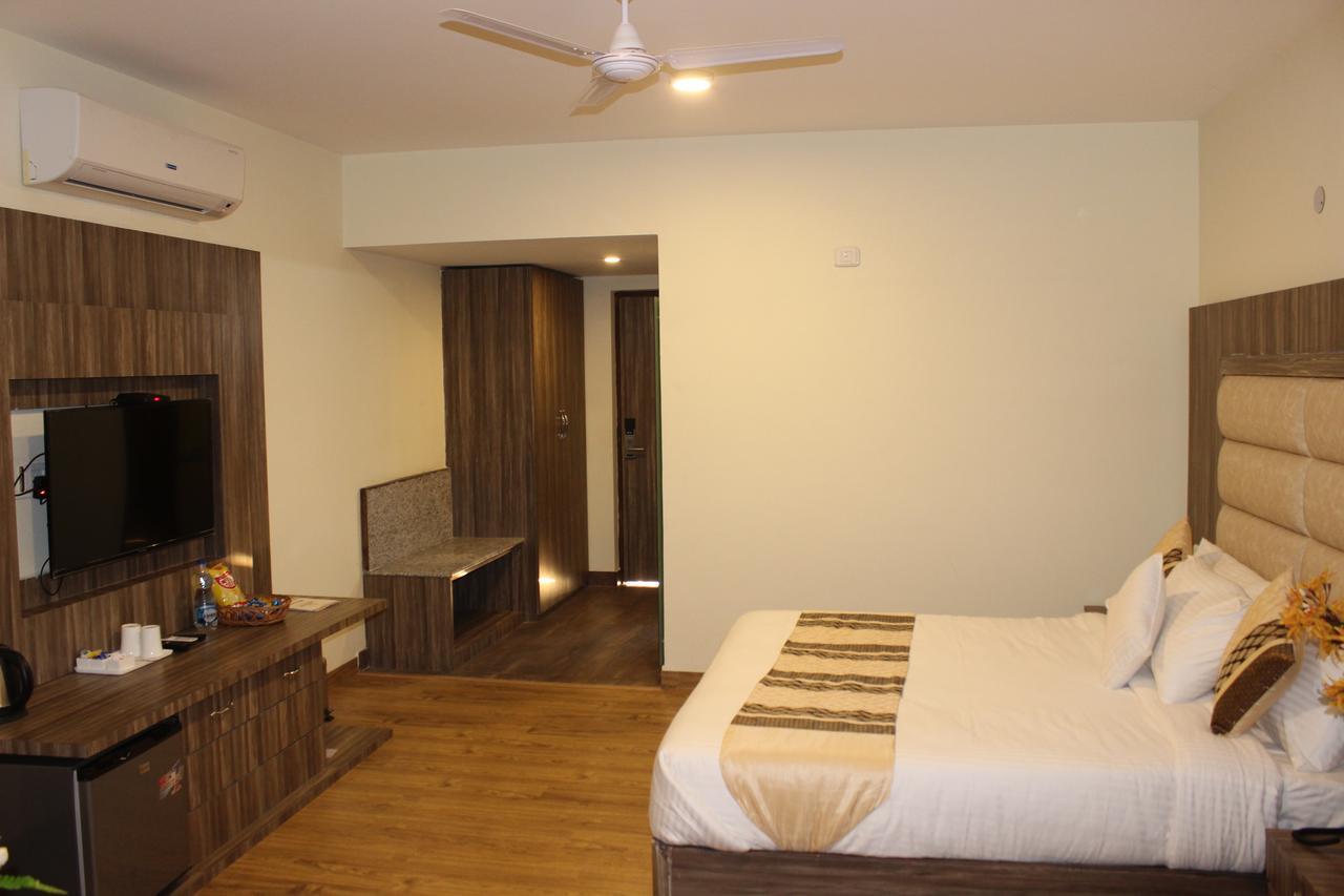 Rama Trident, Katra Hotel Katra  Bagian luar foto