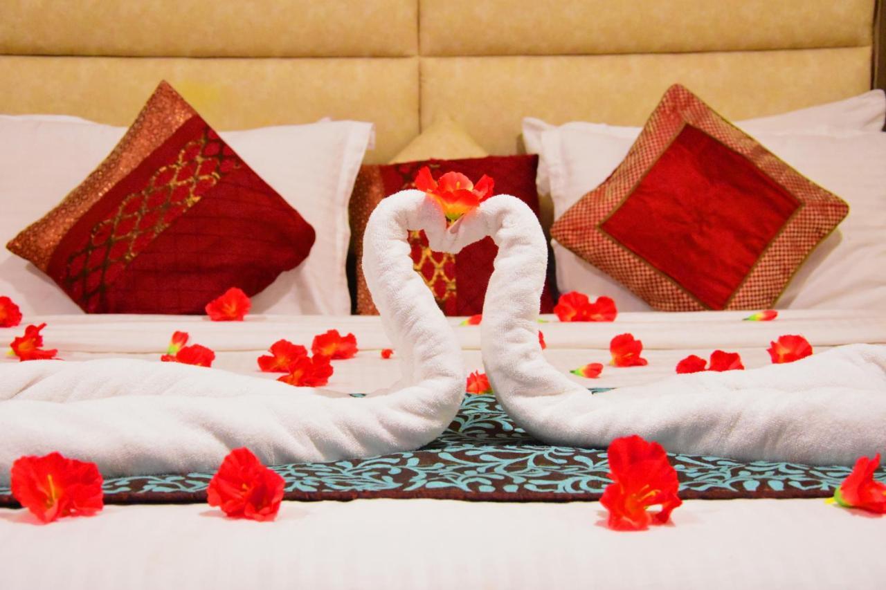 Rama Trident, Katra Hotel Katra  Bagian luar foto