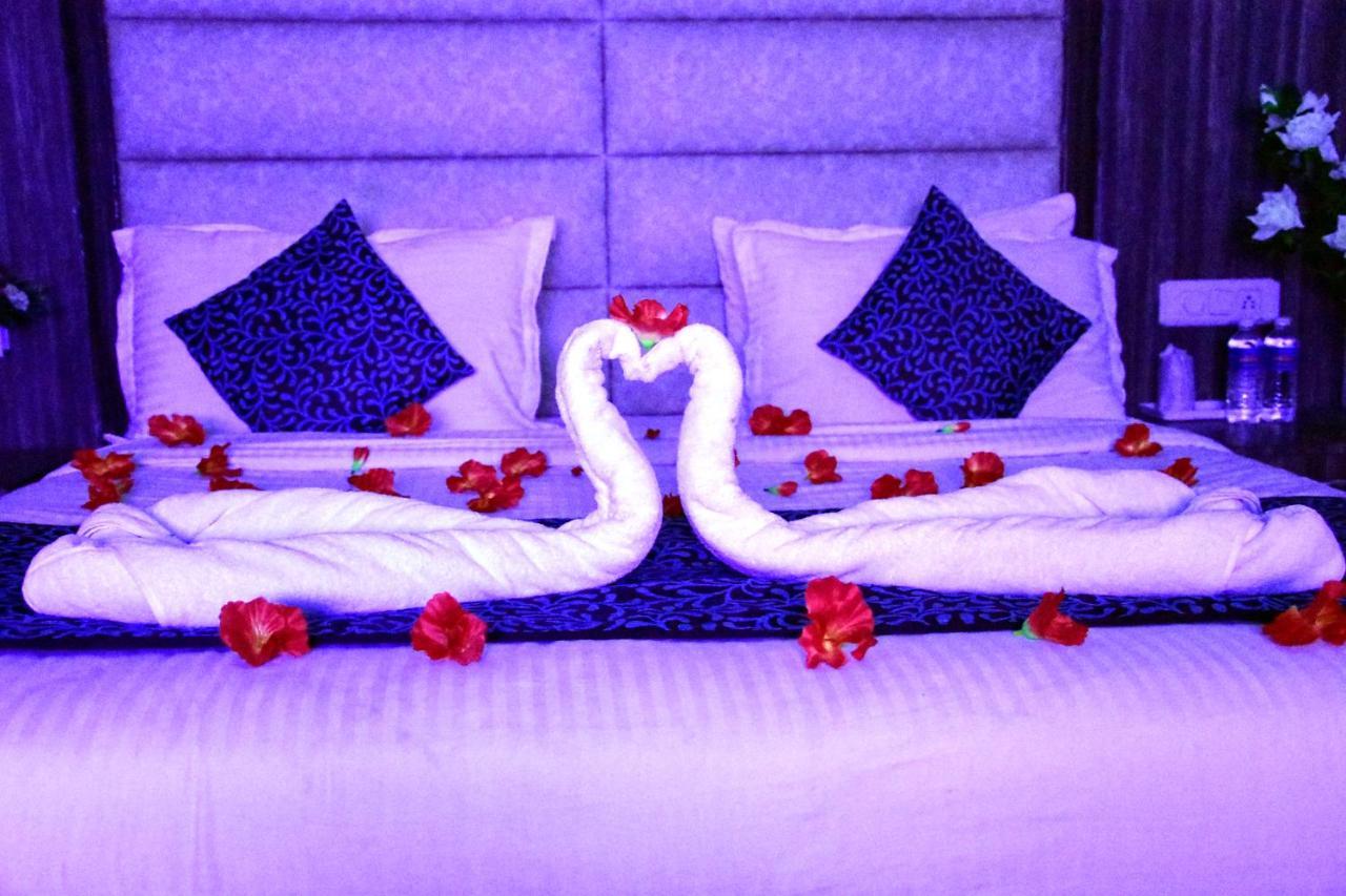 Rama Trident, Katra Hotel Bagian luar foto